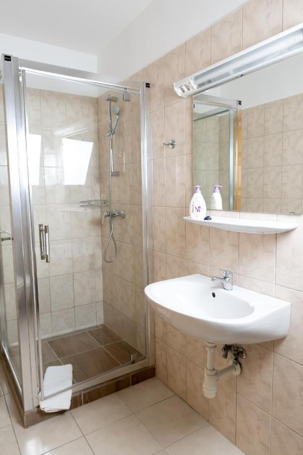 Liszt Apartman Pětikostelí Exteriér fotografie